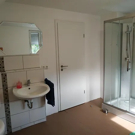 Apartment Monteurwohnung In Angelburg - *